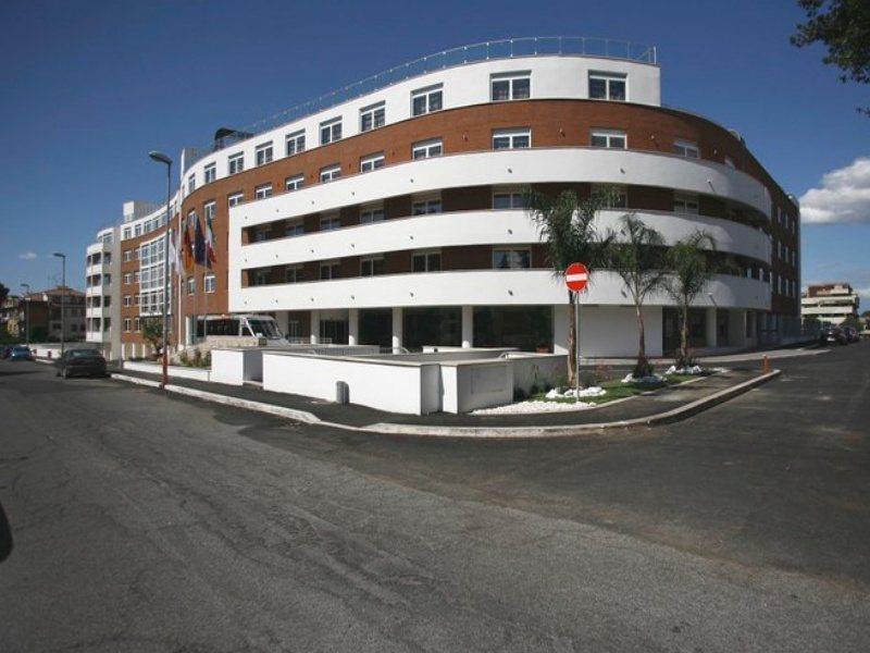 Hotel Capannelle Roma Exterior foto
